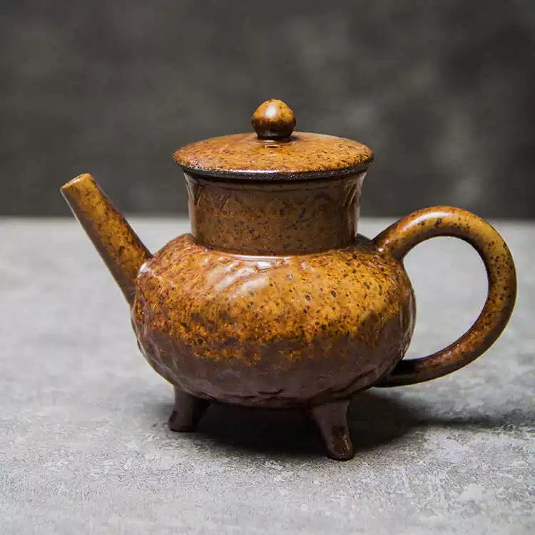 Handmade Wood-Fired Teapot – Tripod Retro Brewing Pot, Coarse Ash-Glazed Ceramic Kungfu Tea Set, Gilded Chinese-Style Small Teapot (Ideal for Pu-erh Tea)